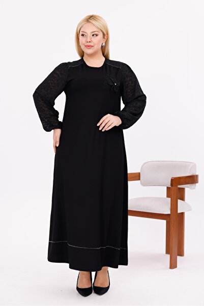 Siyezen Plus Size Floral Brooch Dress