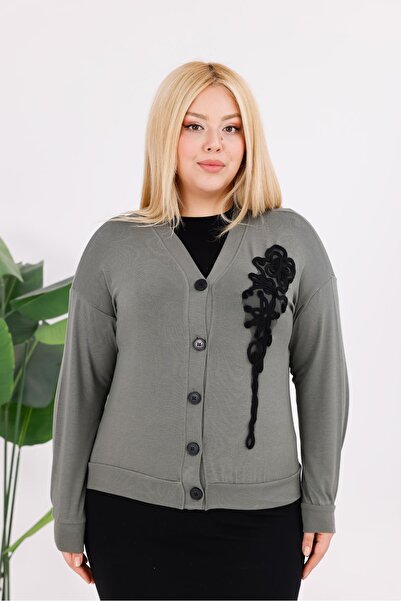 Siyezen Plus Size Floral Motif Cardigan