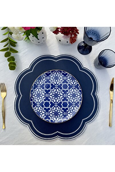 Table Alp Deri Üzerine Nakışlı Lüks Amerikan Servis Seti 6 Adet – TableAlp