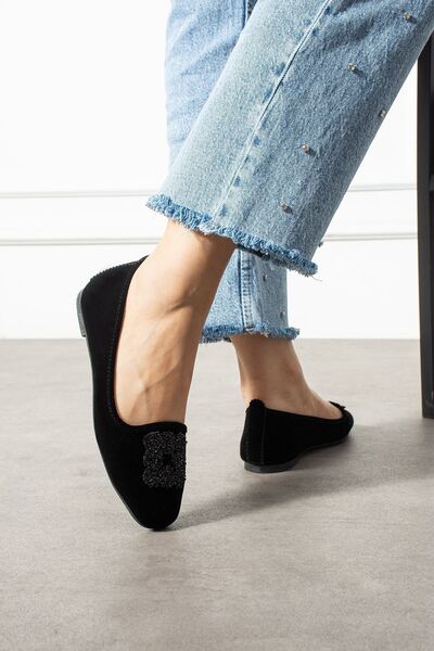 FUGA MODA Talia Black Buckled Velvet Textured Elegant Engagement Dowry Bag Guest House Bag