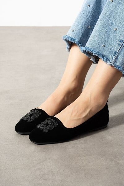 FUGA MODA Talia Black Buckled Velvet Textured Elegant Engagement Dowry Bag Guest House Bag