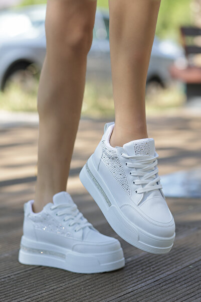 kajal ayakkabı FRM 117 Спортивні кросівки з камінцями