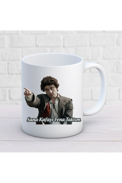 sartre art كوب هدية بتصميم 'أنا أرتدي لك قلادة' من برينز ديزاي