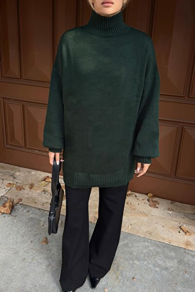 Swist Half Fisherman Women's Knitwear Sweater with Green Cuff Detail