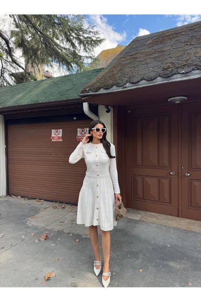 Füme Gold düğmeli triko elbise