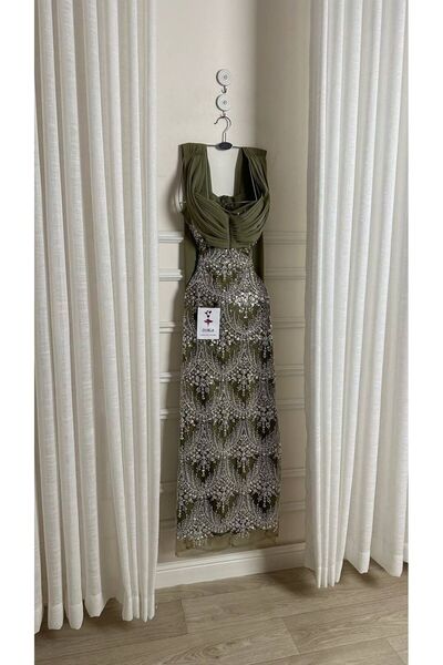 Onila Green georgette dress embroidered with luxurious and elegant embroidery