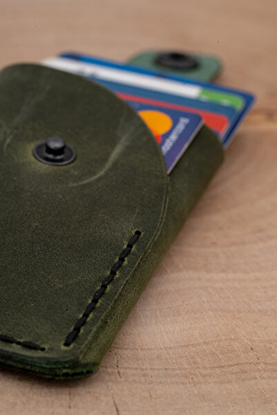 tudorAce Minimalist wallet for cards and folded banknotes, handcrafted from genuine pull-up leather