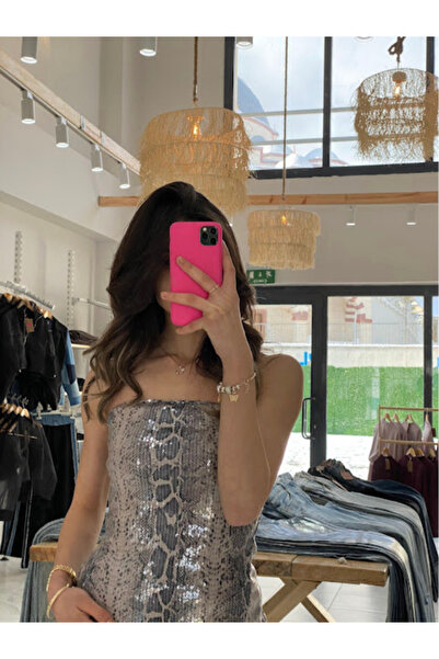 BellaVita Botuique Yılan Desenli Payetli Straplez Yırtmaçlı Gümüş Abiye – Bella Vita Exclusive