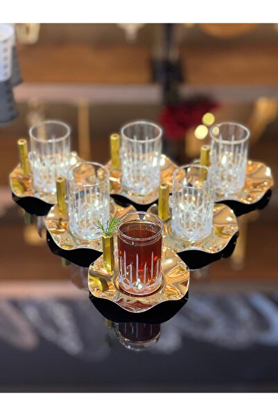 Eslim 18-Piece Gold-Detailed Tea Set