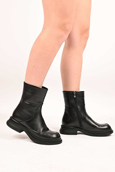 Bestello حذاء كاجوال من الجلد الطبيعي بدون أربطة وسحاب 336-01189 حذاء نسائي