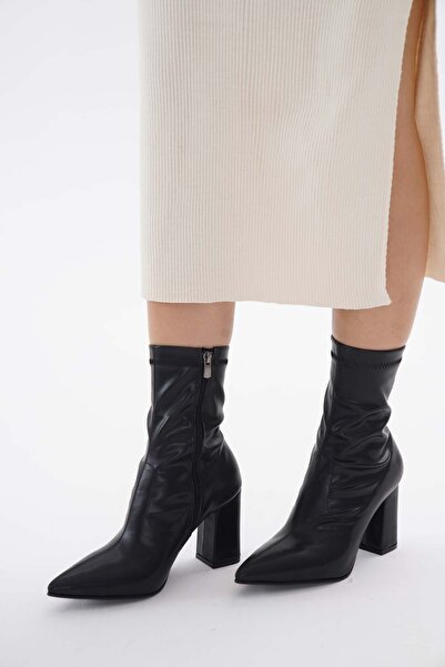 nuvilo siyah cilt streç 8.5 cm kalın topuklu sivri burun kadın fermuarlı botu