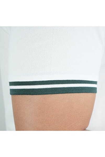 Giordano Men's Slim Fit Pique Polo: Elevated Comfort, Modern Style