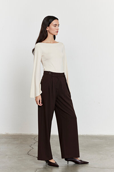 FACETTE Batwing Sleeve Boat Neck Blouse Beige