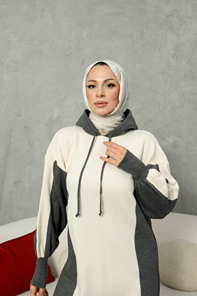 NEW DAĞ Rochie colorată cu glugă