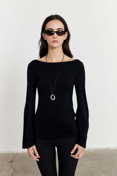 FACETTE Batwing Sleeve Boat Neck Blouse Black