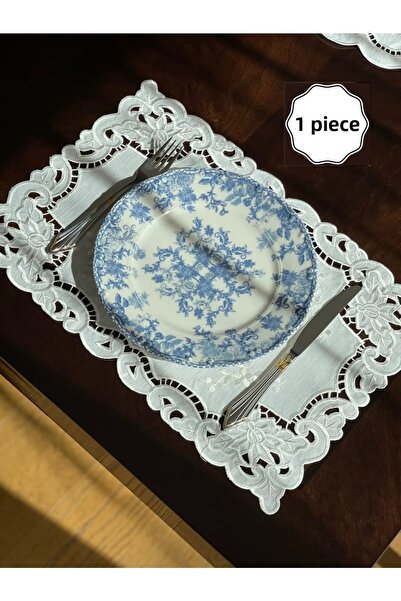 QBR Home طقم أدوات مائدة أمريكية مطرزة بفتحات مقطوعة (قطعة واحدة)