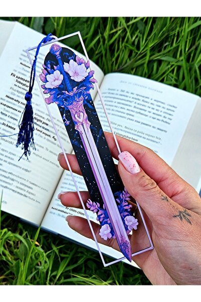 Anka Atolye علامة كتاب مطبوعة ثلاثية الأبعاد بنمط الزهور - مع إطار بتصميم غام...