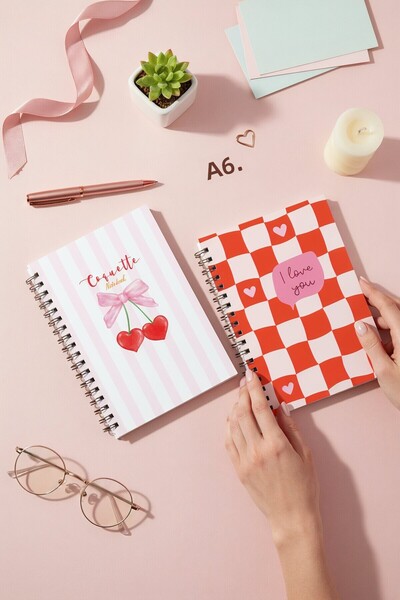 Notisyon دفتر مدرسي حلزوني A5، 120 ورقة، مجموعة من 2، دفتر واحد مسطر - دفتر واحد غير مسطر، دفتر ملاحظات، مع جدول دروس