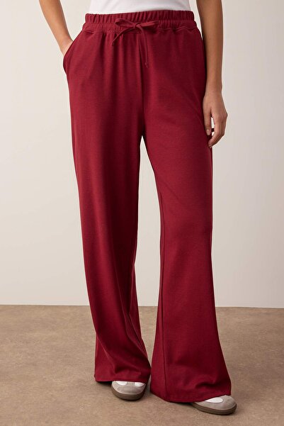 Trendyol Collection Burgundy Seasonal Wide Leg/Flared Leg Detailed Stretch Knitted Sweatpants Twoaw26Ea00005