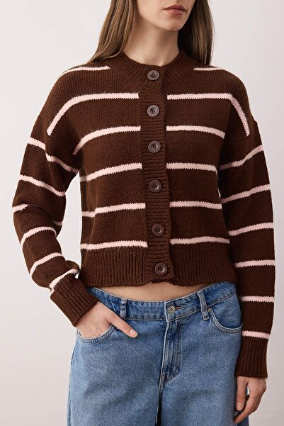 Trendyol Collection Brown-Navy Blue Soft Textured Double Pack Crew Neck Knitwear Cardigan Twoaw25Hi00352