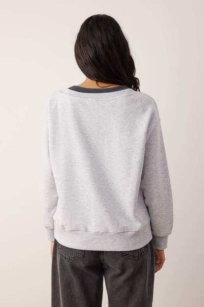 Trendyol Collection Teen Kar Melanj Double Layered Off-Shoulder Knitted Sweatshirt Twoaw26Sw00149