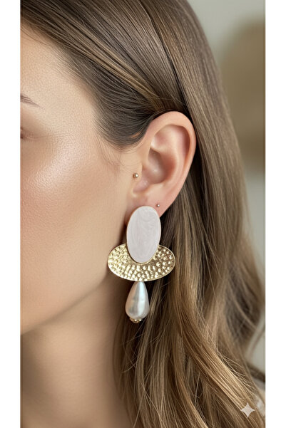 SU PERİSİ TAKI BİJUTERİ أقراط ذهبية بيضاء مرصعة باللؤلؤ والصدف