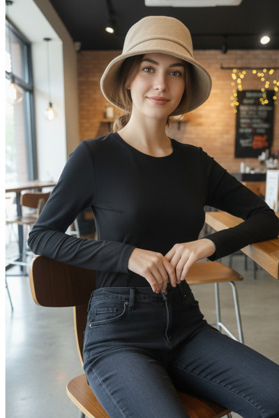 Ritagarcia Kadın Yuvarlak Bej Kaşe Kova Şapka