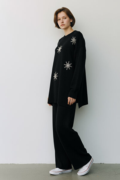 NEWCO طقم مكون من قطعتين من التريكو المريح والأنيق ذو فتحة جانبية، قميص وسروا...