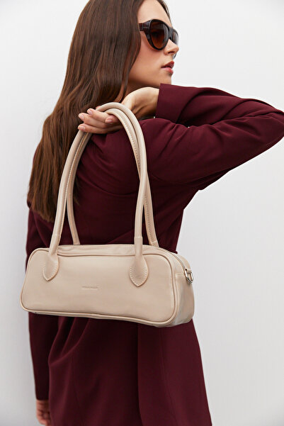 urban focus Shoulder Bag