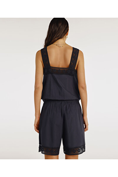 Yargıcı Croche Detaylı Şort