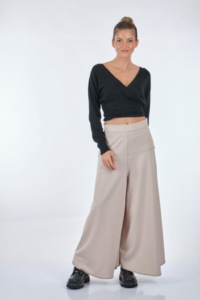 BSB Μαύρο γυναικείο πλεκτό με μακρύ μανίκι με λαιμόκοψη σε σχήμα V 048-260003