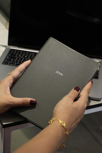 Victoria's Journals Smyth 2026 Daily Agenda A5 (14X21Cm) Flexible Cover Ivory 80 Gr.