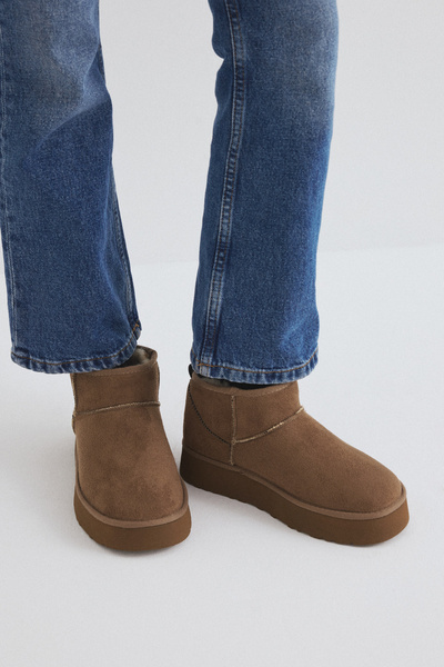 LUTVELIZADE Bot 2519 - İçi Kürklü Kalın Tabanlı Vizon Süet Kadın Bot