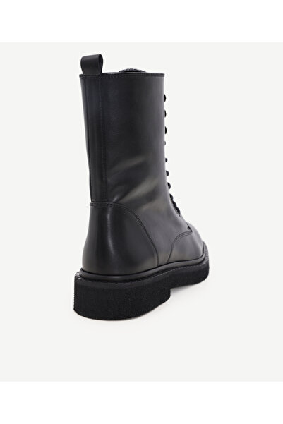 Yargıcı Taş Detaylı Deri Bağcıklı Bot