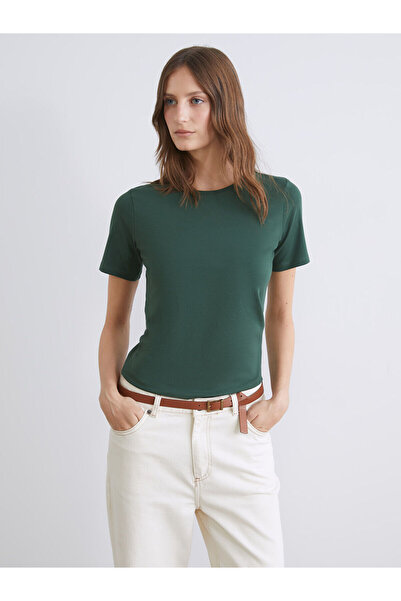 LC Waikiki Γυναικείο μπλουζάκι Özmarka New Season με λαιμόκοψη ποδηλάτου