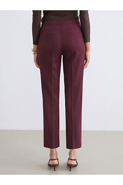 LC Waikiki Peak Yeni Sezon Dar Fit Kadın Pantolon
