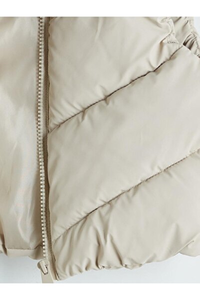 LC Waikiki Tlm,Asegul