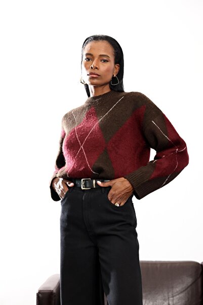 5in1Canpolat Bitter Brown Crew Neck Diamond Pattern Sweater 241261