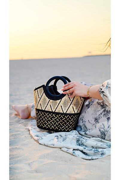 Aurora Stitches ناتورا ويف