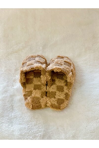 Bayramoğlu Ekose Desenli Yumuşak Tüylü Peluş Ev Terliği