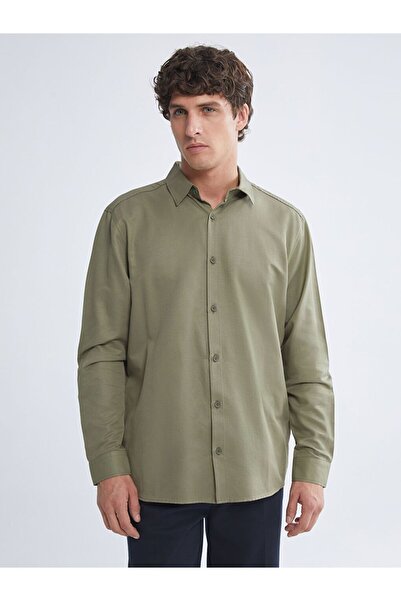 LC Waikiki Ανδρικό πουκάμισο με μακρύ μανίκι με κλείσιμο με κουμπί LCW ECO