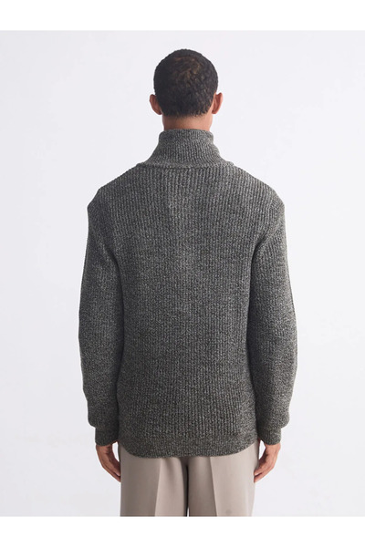 LC Waikiki Ανδρικό πλεκτό πουλόβερ LCW Vision Khaki ψηλός λαιμός