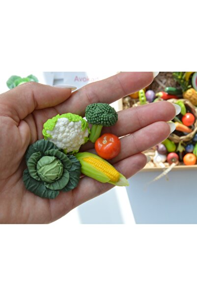 Tasarım Mini boyutunda 34 adet minyatür meyve ve sebze figürü