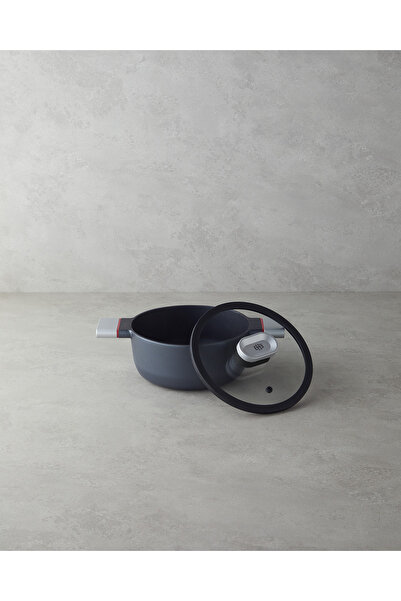 English Home Pro Cook Series Deep Pot 20 cm Black