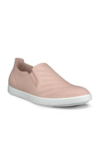 Ecco سفر مع غبار الورد