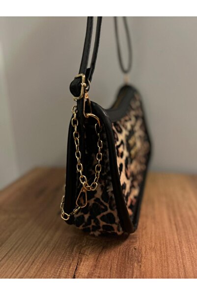 MOD10 Leopar Desenli Fermuarlı Rahat ve Şık Askılı Omuz Çantası