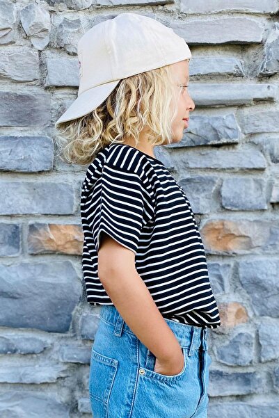 Breeze Boy's T-Shirt Striped 3-7 Years Old, Black