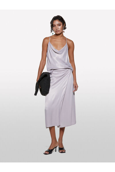 Sisley Women's 100% Viscose Satin Degaje Collar Strap Top 325P52Bzlh01N-Sis3P6