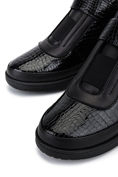 Tamer Tanca Kadın Hakiki Deri Siyah Rugan Kroko Bot