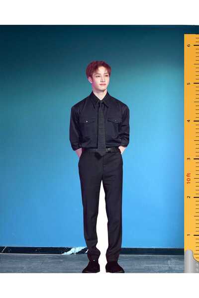 dakik reklam Christopher Bang Chan Maketi Ayaklı Tam Boy Maket Adam